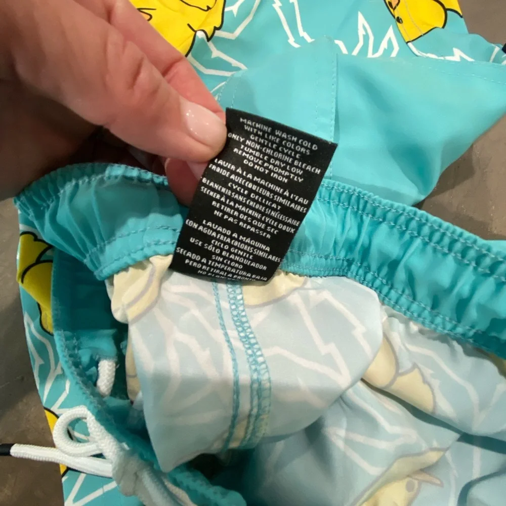 Unisex 🐥board shorts by NEFF! Side pockets and a large pocket in back- see pic! - Picture 11 of 11